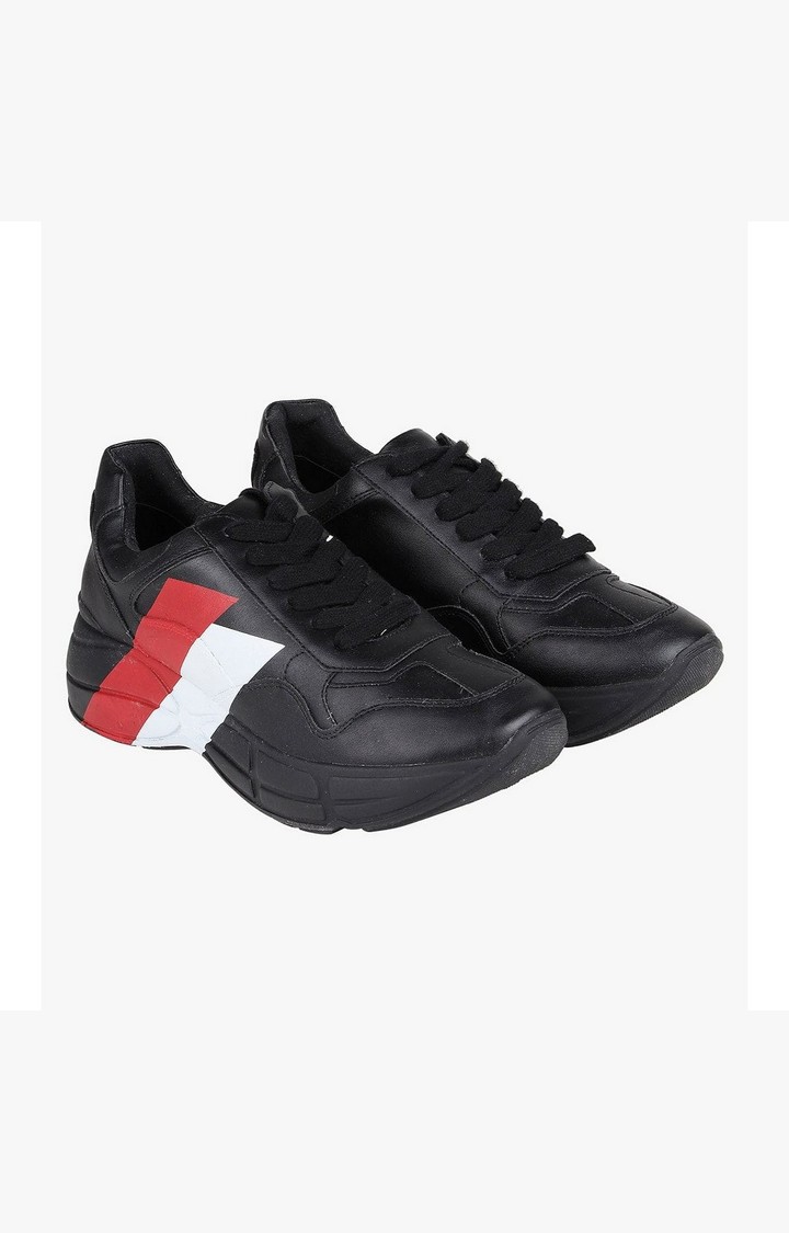 Caldera Black Sneakers