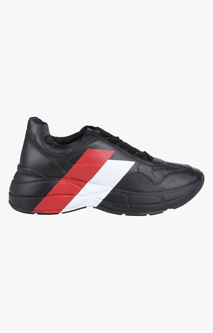 Caldera Black Sneakers