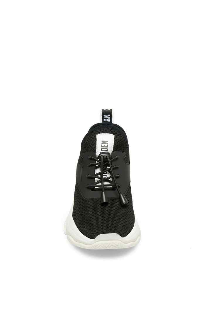 Match Black Sneakers