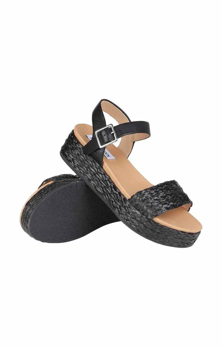 Abbie Black Wedges