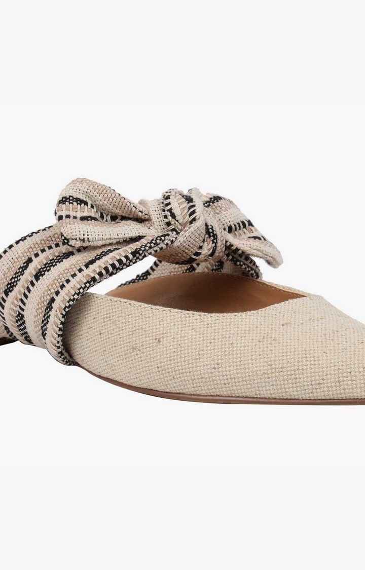 Emika Natural Closed Flats & Ballerinas