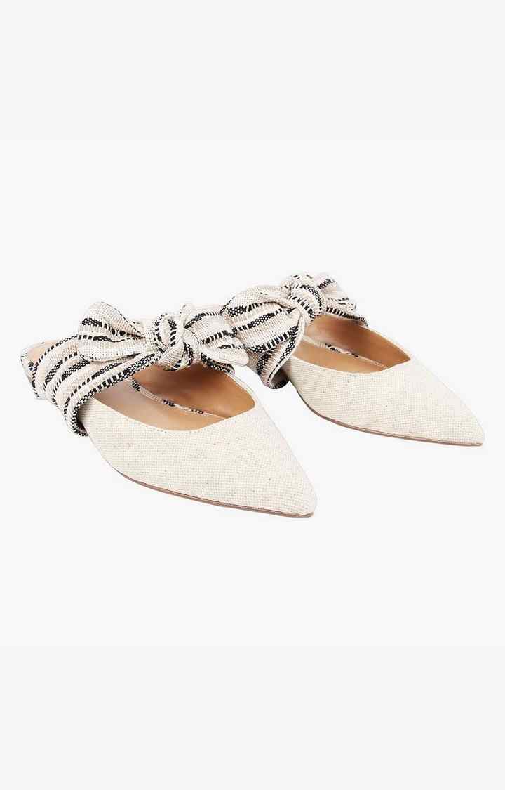 Emika Natural Closed Flats & Ballerinas