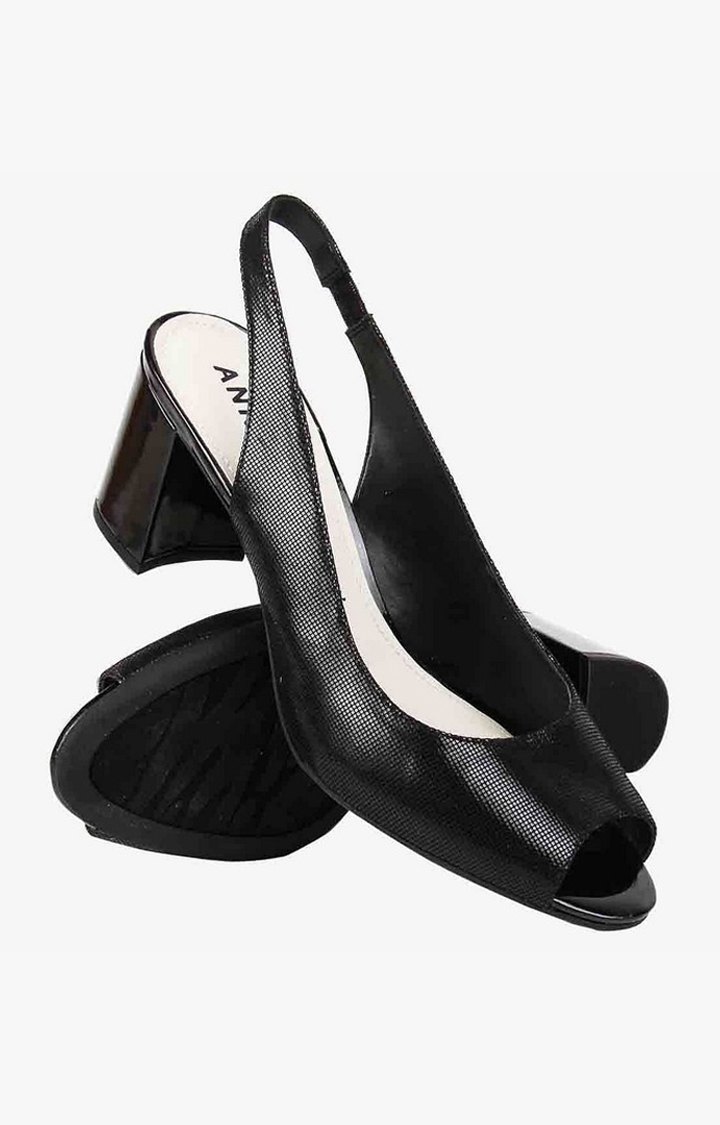 Maurise Black Pumps