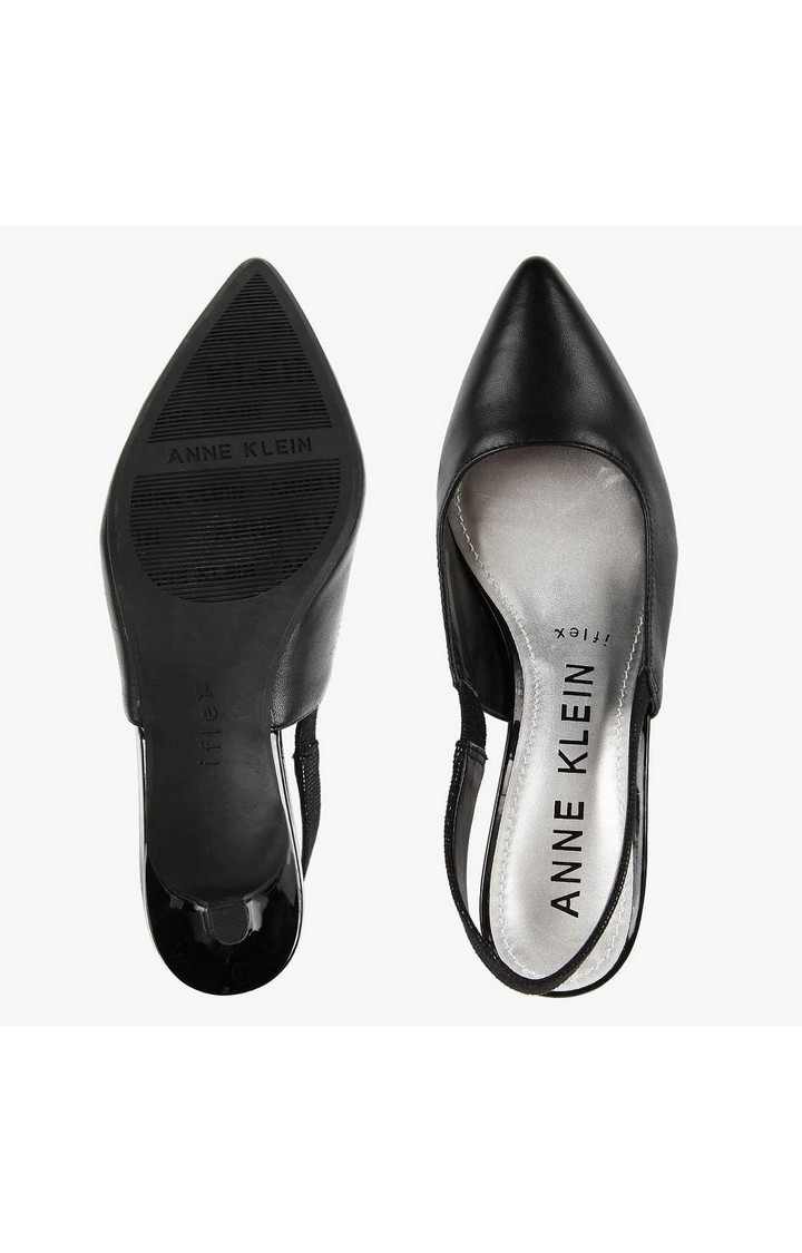 Aileen Black Pumps