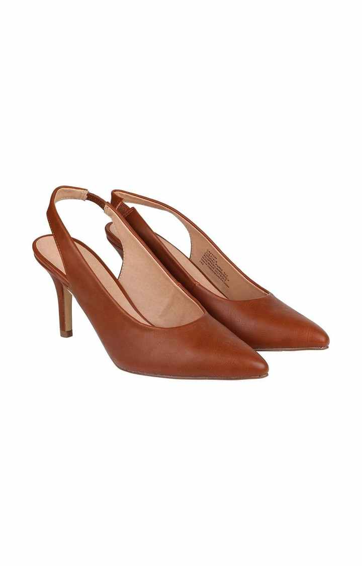 Cayton Brown Pumps