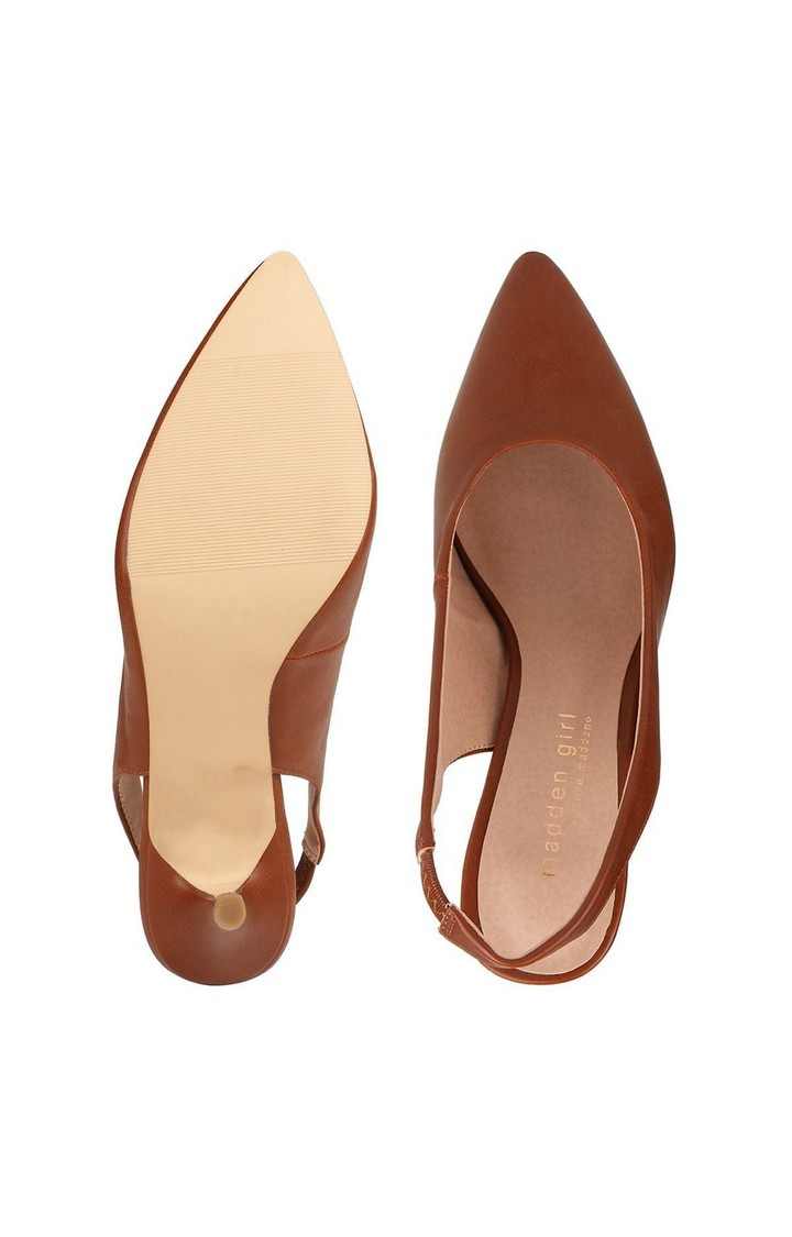 Cayton Brown Pumps