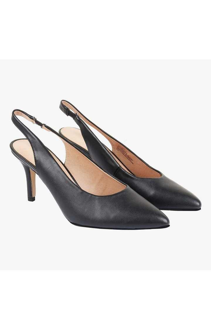 Cayton Black Pumps