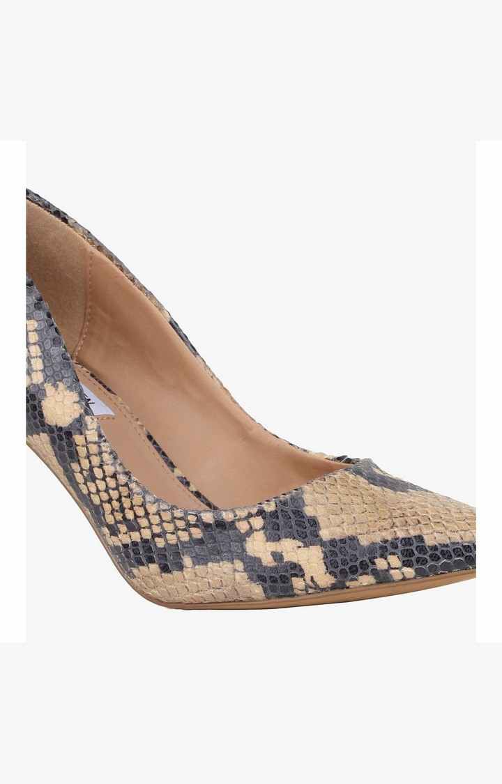 Lillie Brown Pumps