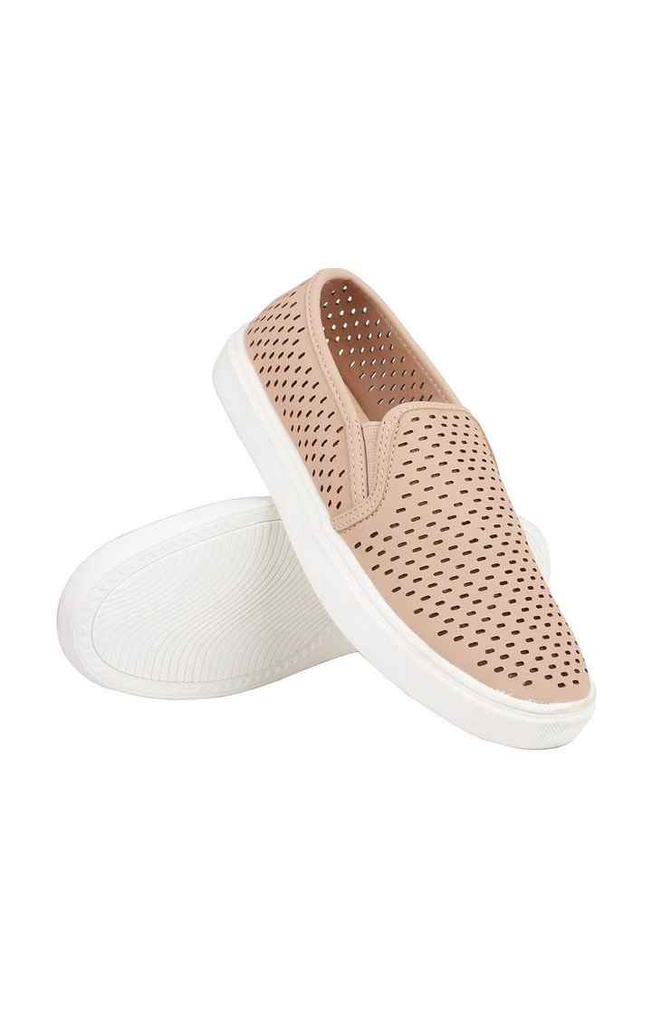 Quickk Pink Closed Flats & Ballerinas