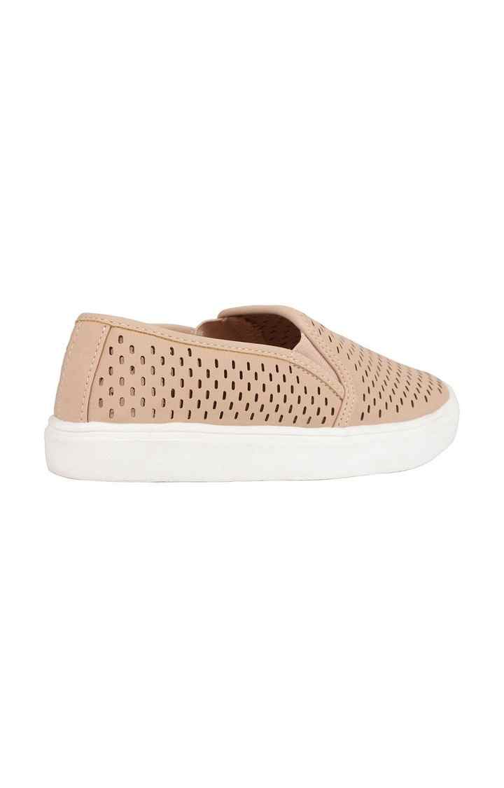 Quickk Pink Closed Flats & Ballerinas