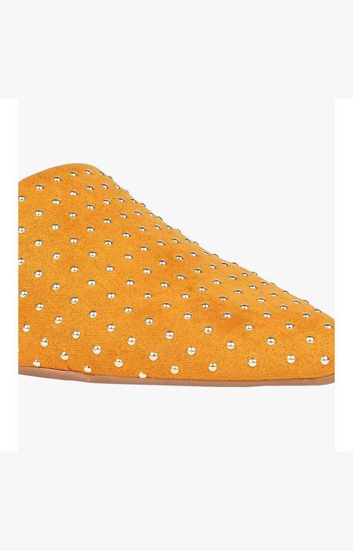 Taniaa Amber Closed Flats & Ballerinas