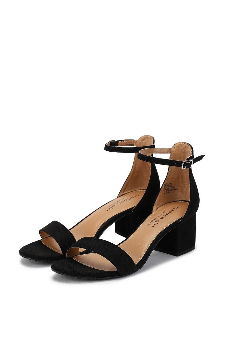 Marrcelaa Black Heel Sandals