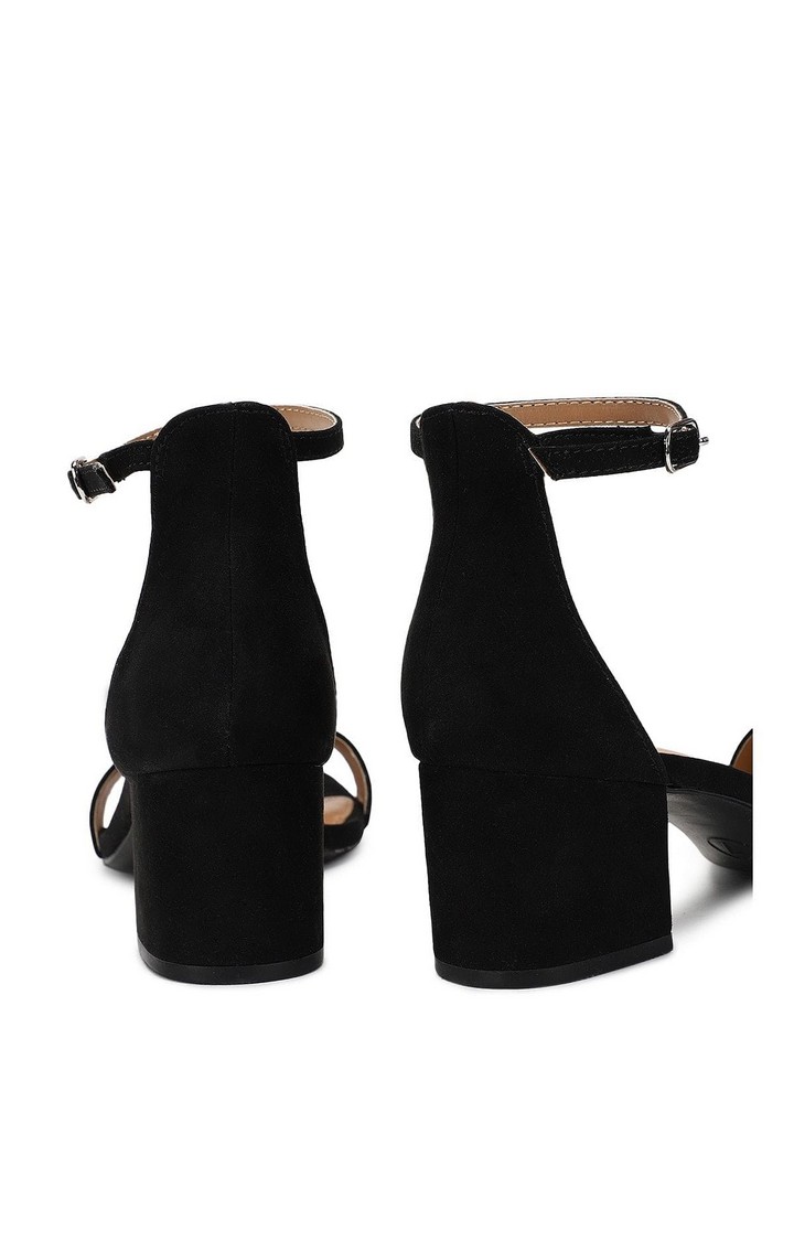 Marrcelaa Black Heel Sandals