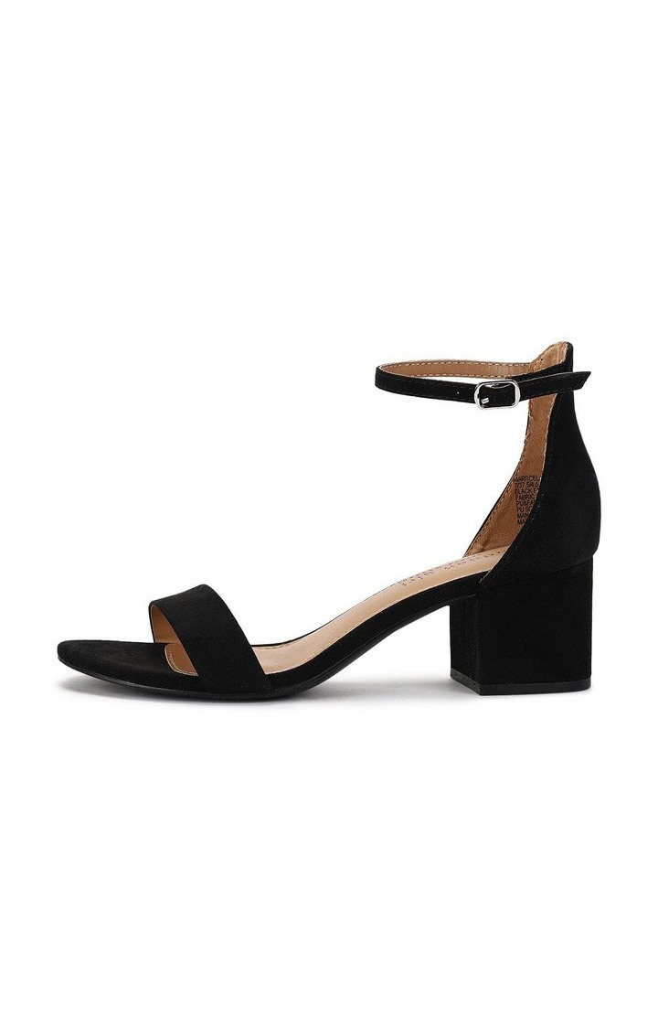 Marrcelaa Black Heel Sandals
