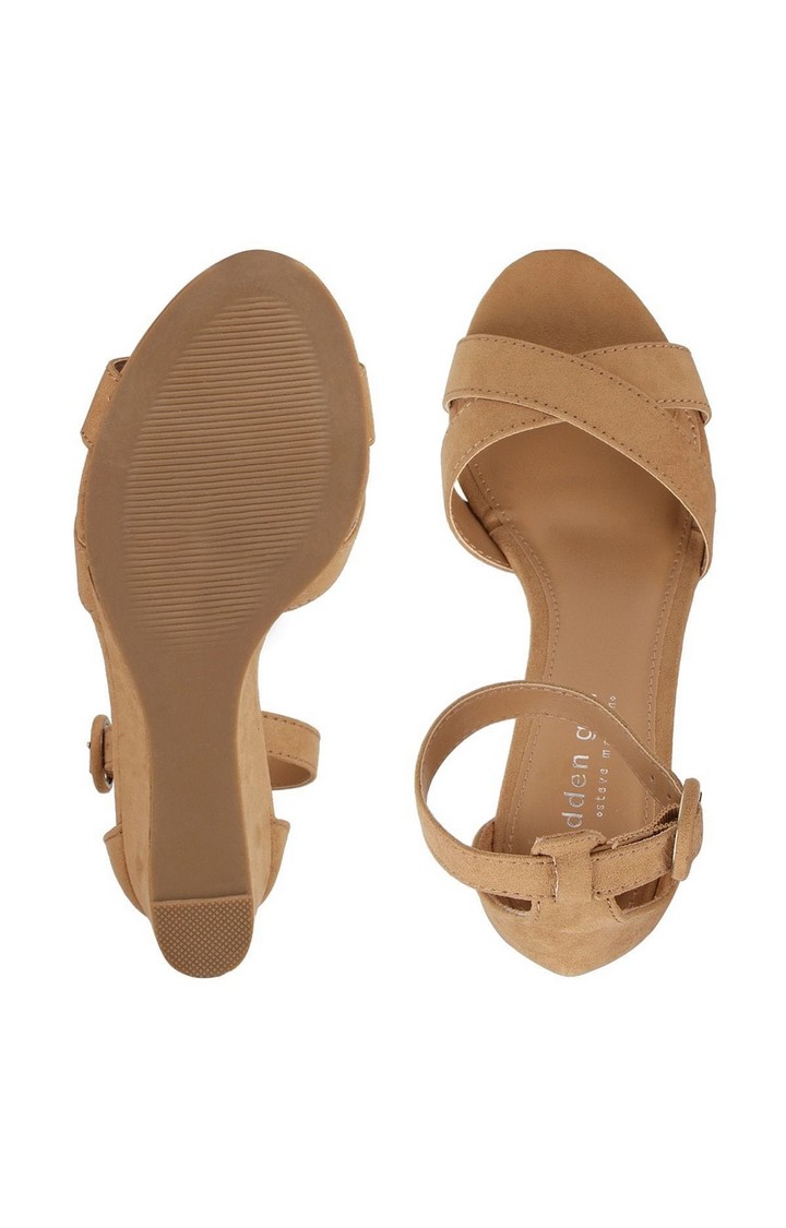 Izzabella Beige Wedges