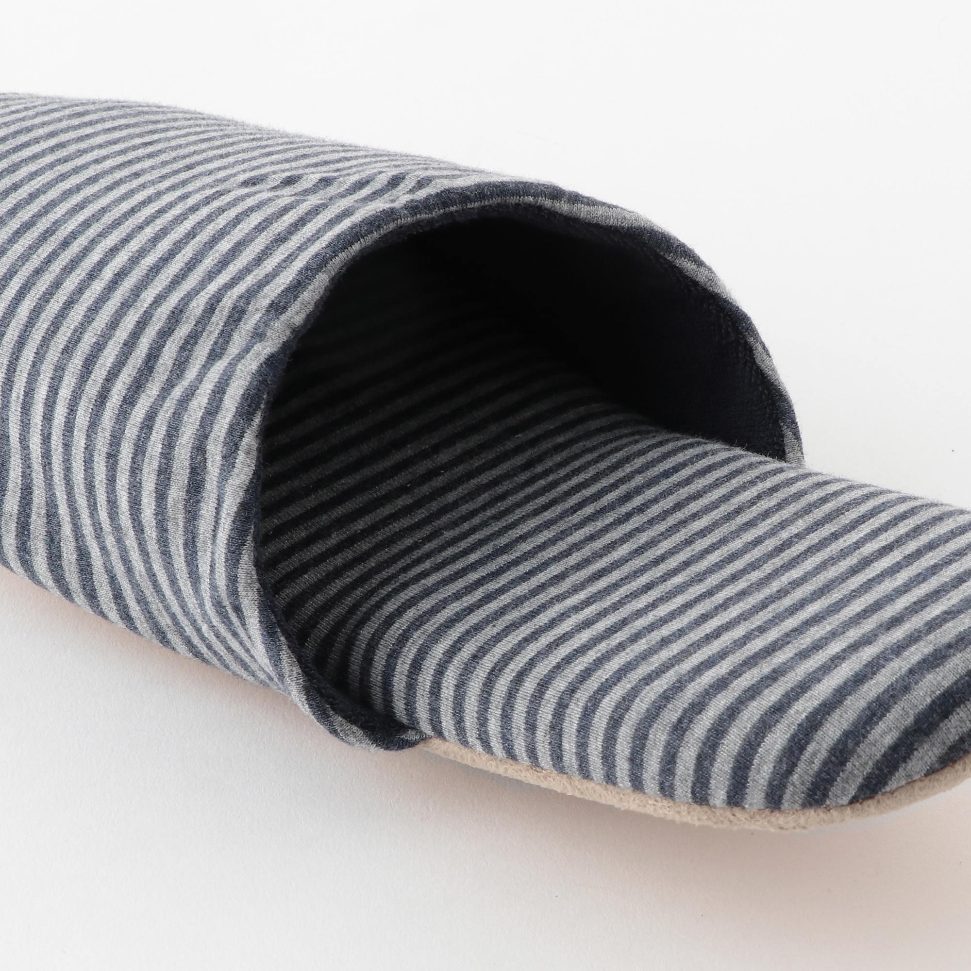 TRAVEL SLIPPERS L