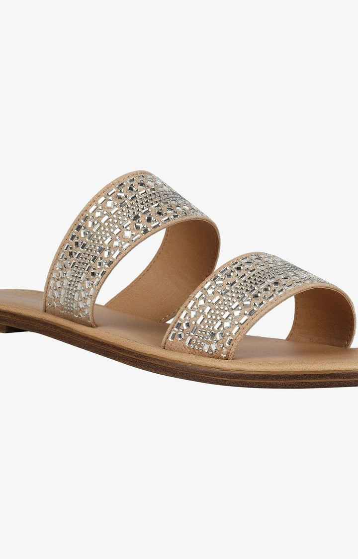 Kerryy Beige Flats