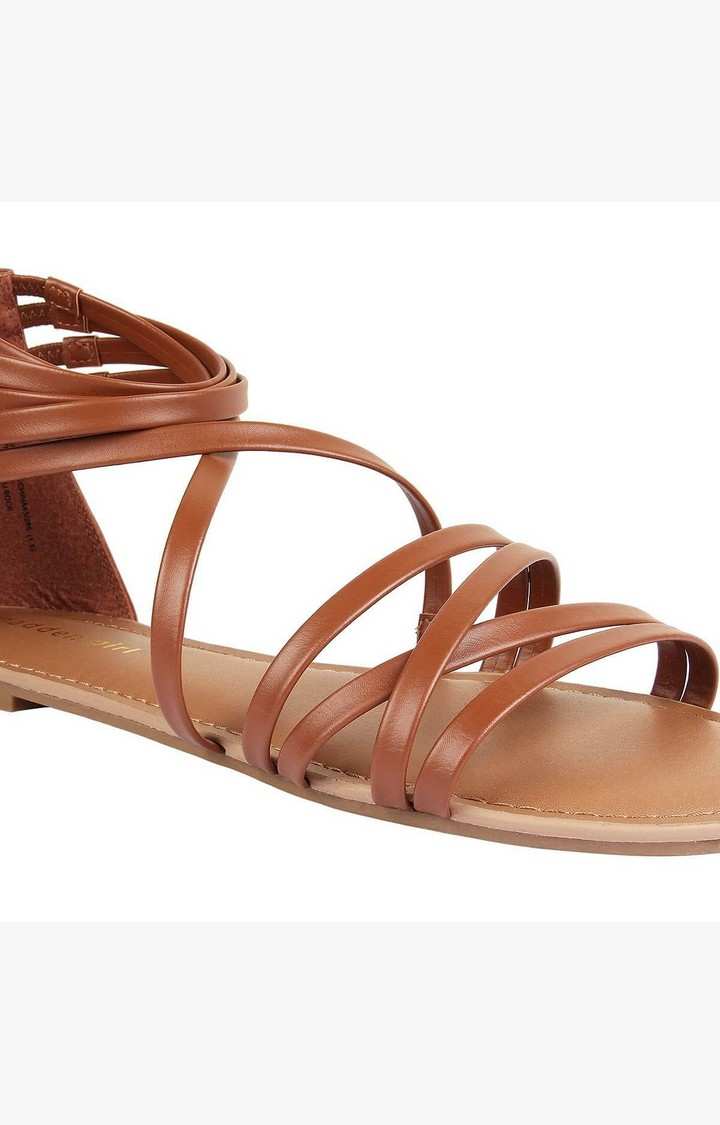 Gabbyy Brown Flats