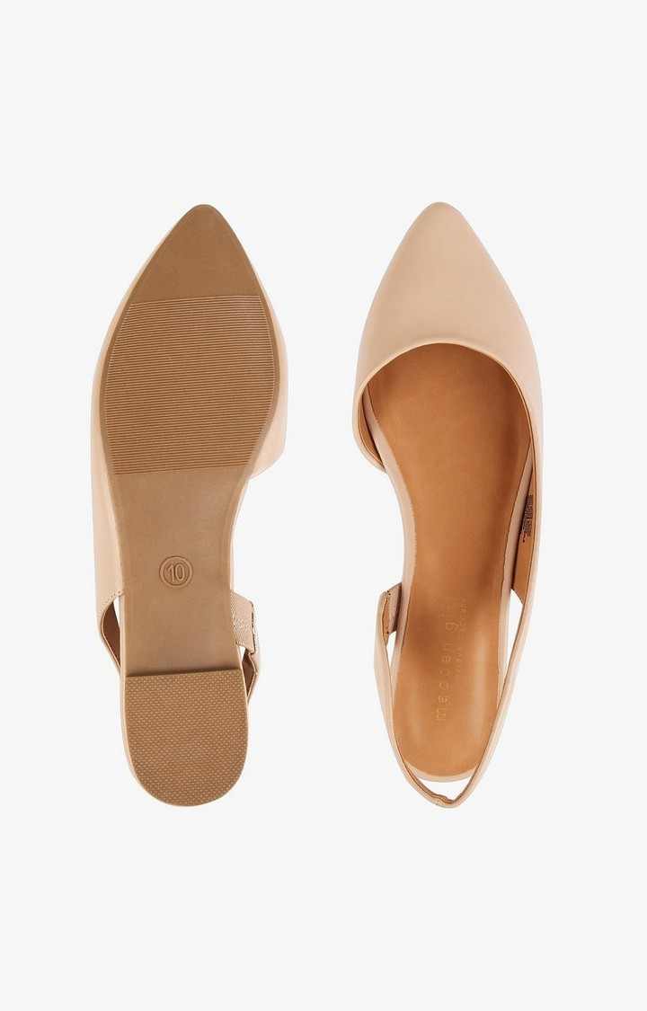 Kalii Pink Closed Flats & Ballerinas