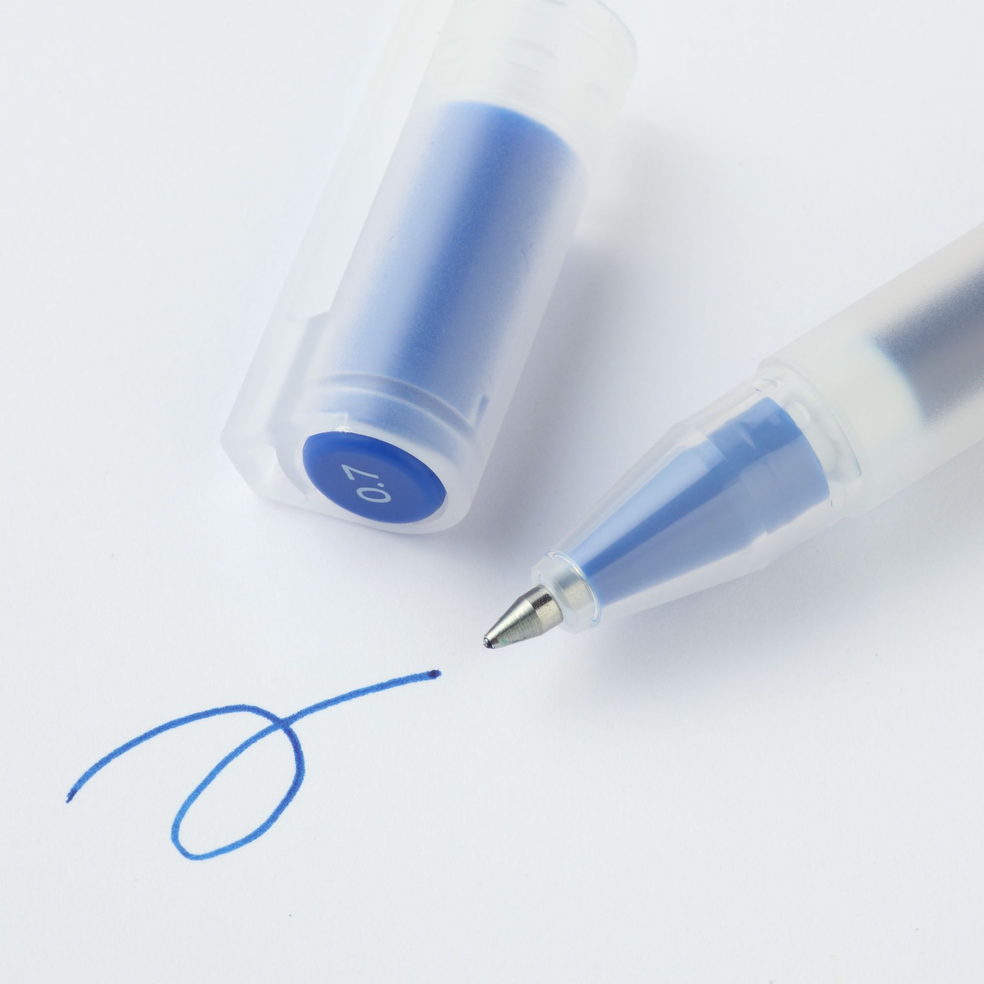 GEL INK BALLPOINT PEN CAP TYPE 0.7 BLUE