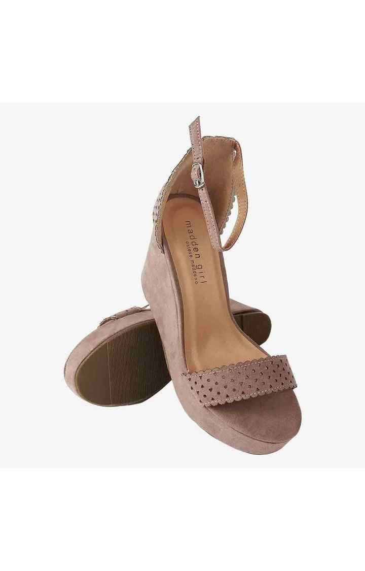 Abba Red Wedges