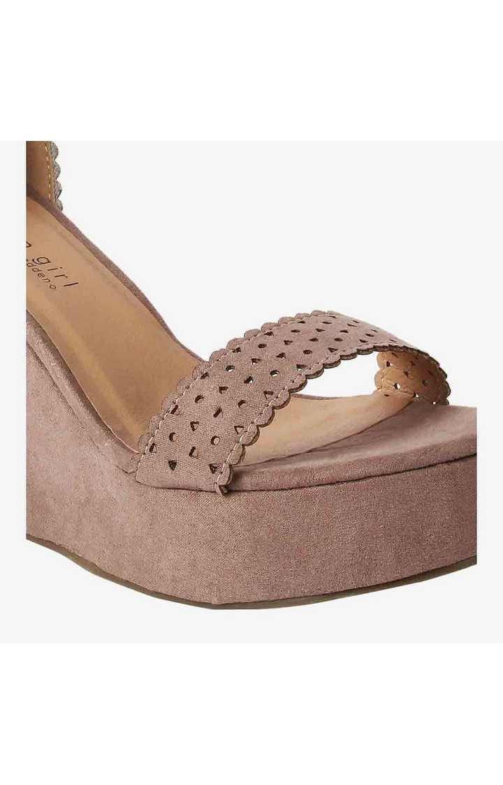 Abba Red Wedges