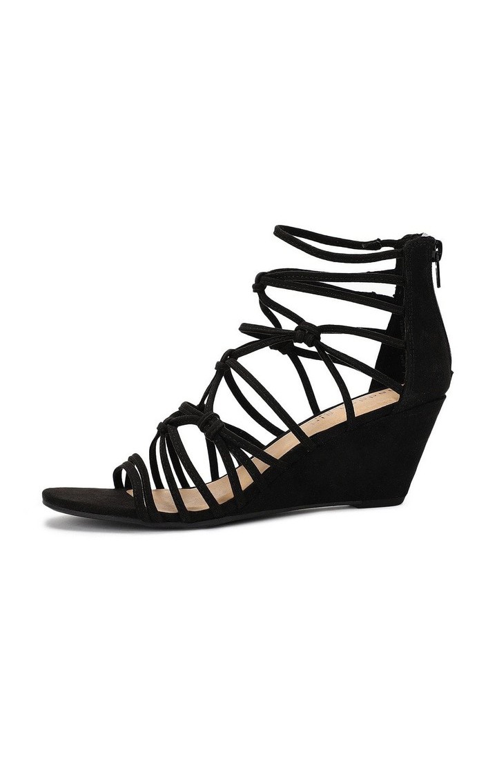 Edan Black Wedges