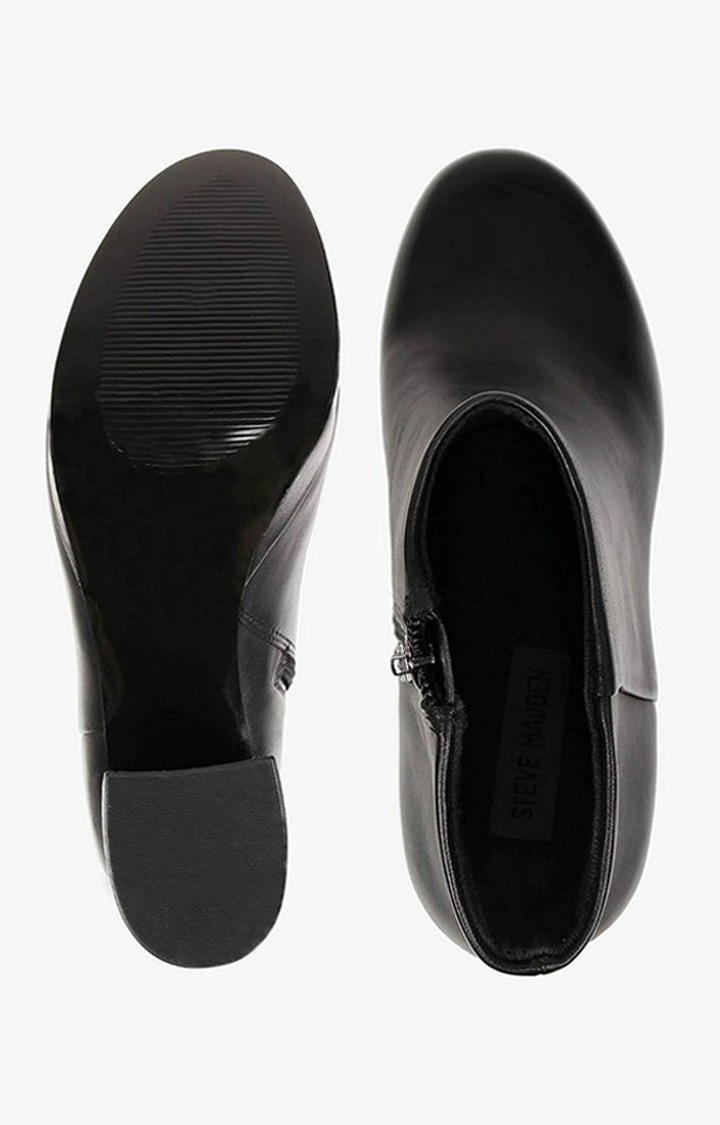 Gratify Black Boots