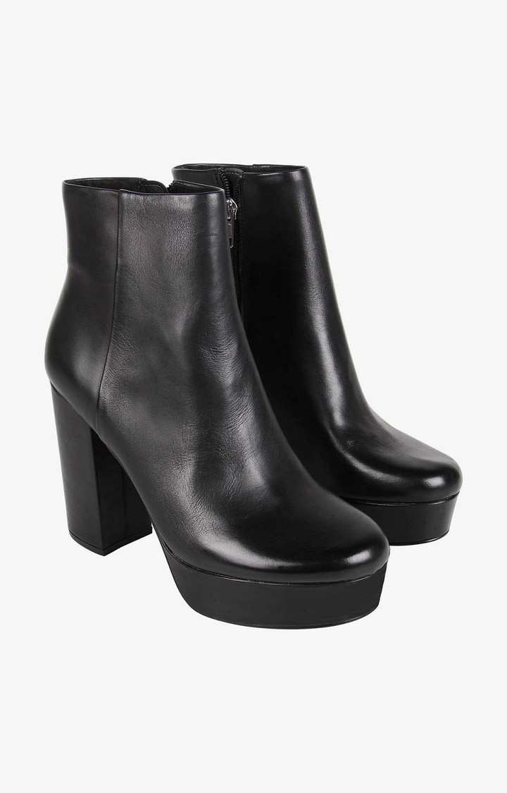 Gratify Black Boots
