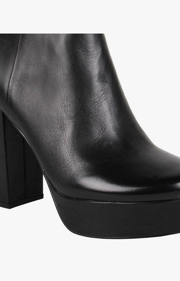 Gratify Black Boots
