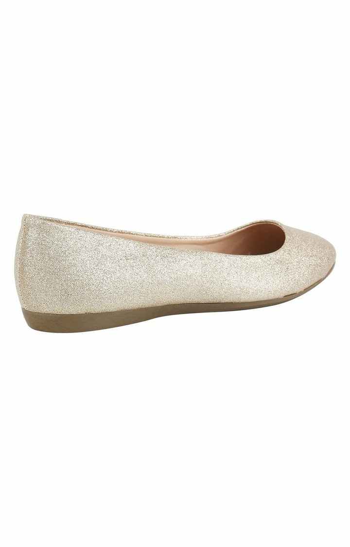 Maya Gold Closed Flats & Ballerinas