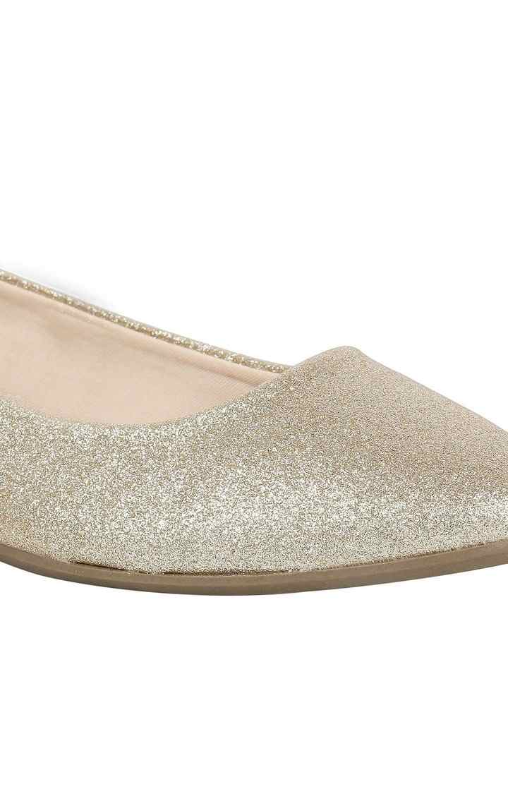 Maya Gold Closed Flats & Ballerinas