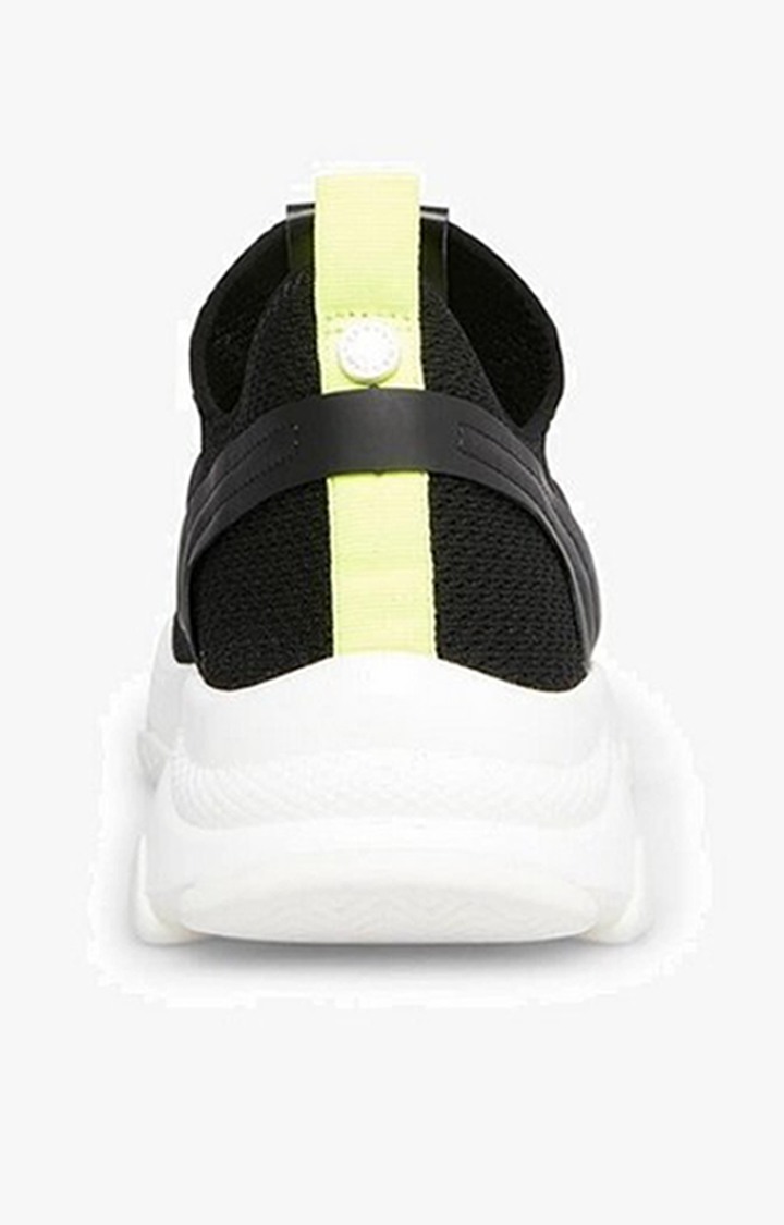 Isles Black Sneakers