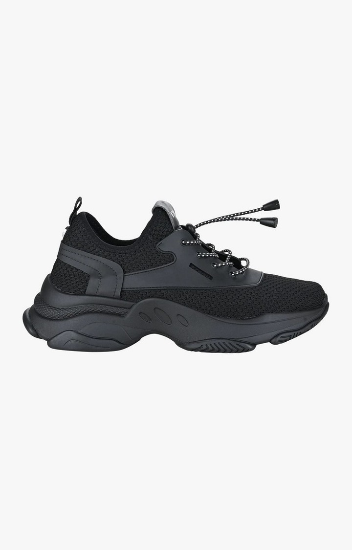 Isles Black Sneakers