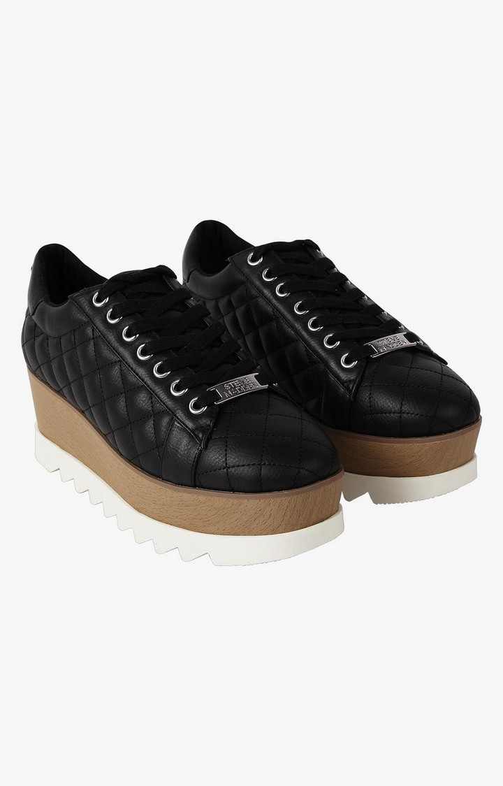 Kaper Black Sneakers