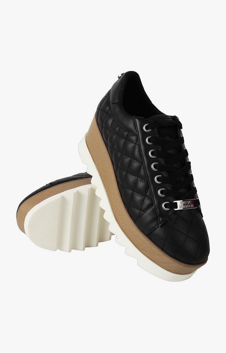 Kaper Black Sneakers