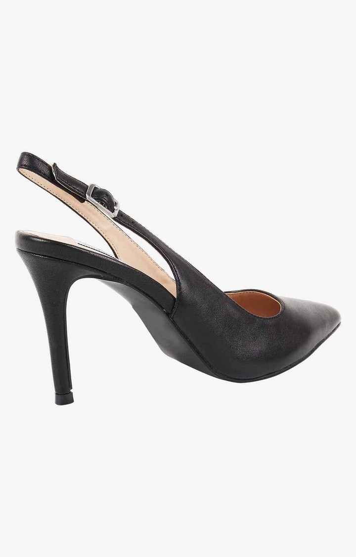 Maceyy Black Pumps