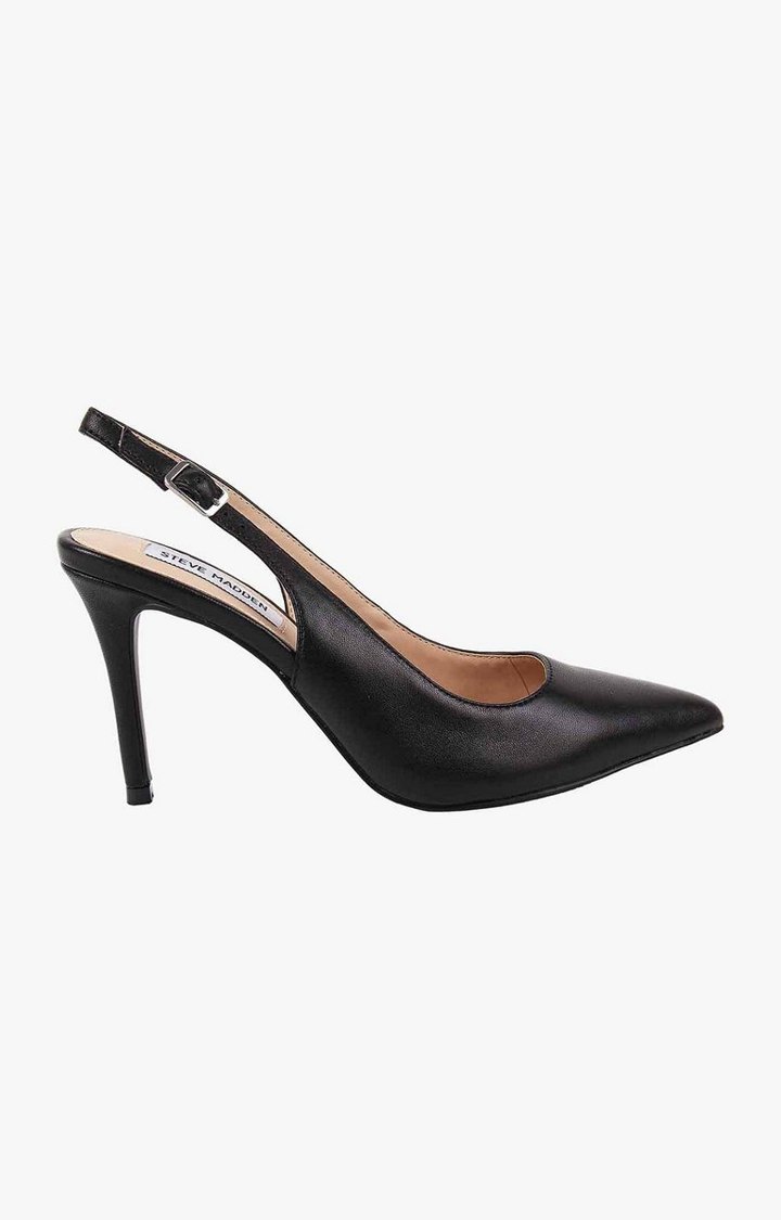 Maceyy Black Pumps