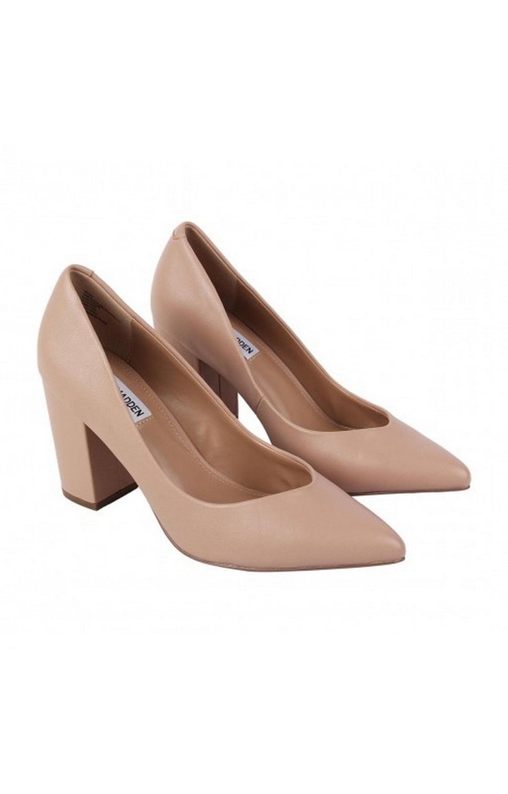 Portrait Pink Pumps