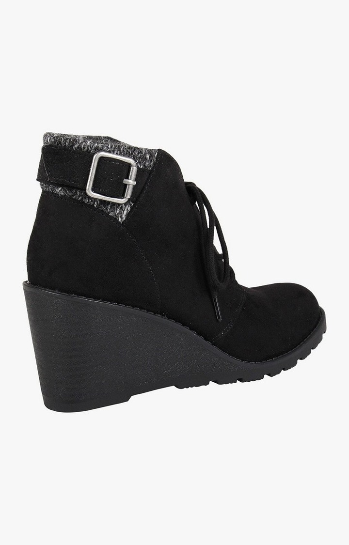 Eara Black Boots