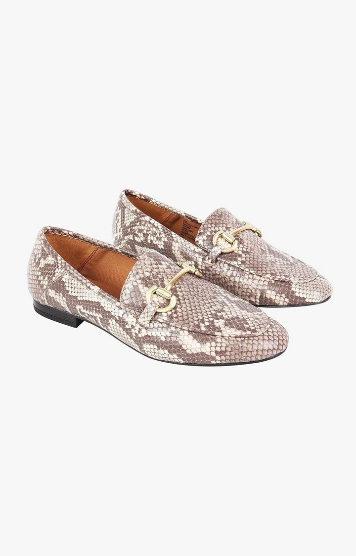 Jadie Multi Closed Flats & Ballerinas