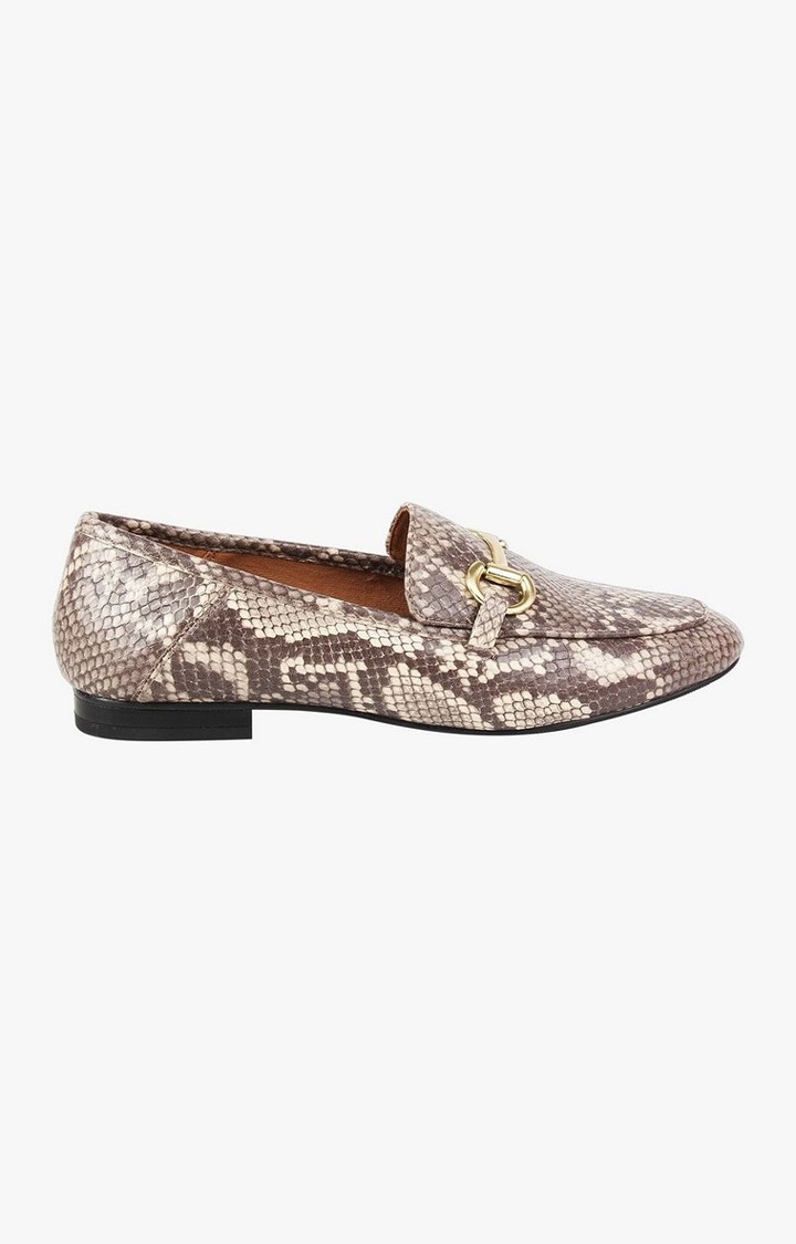 Jadie Multi Closed Flats & Ballerinas