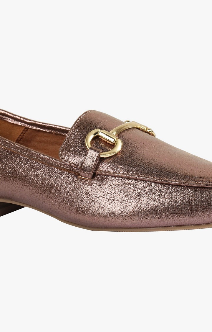 Jadie Metallic Closed Flats & Ballerinas