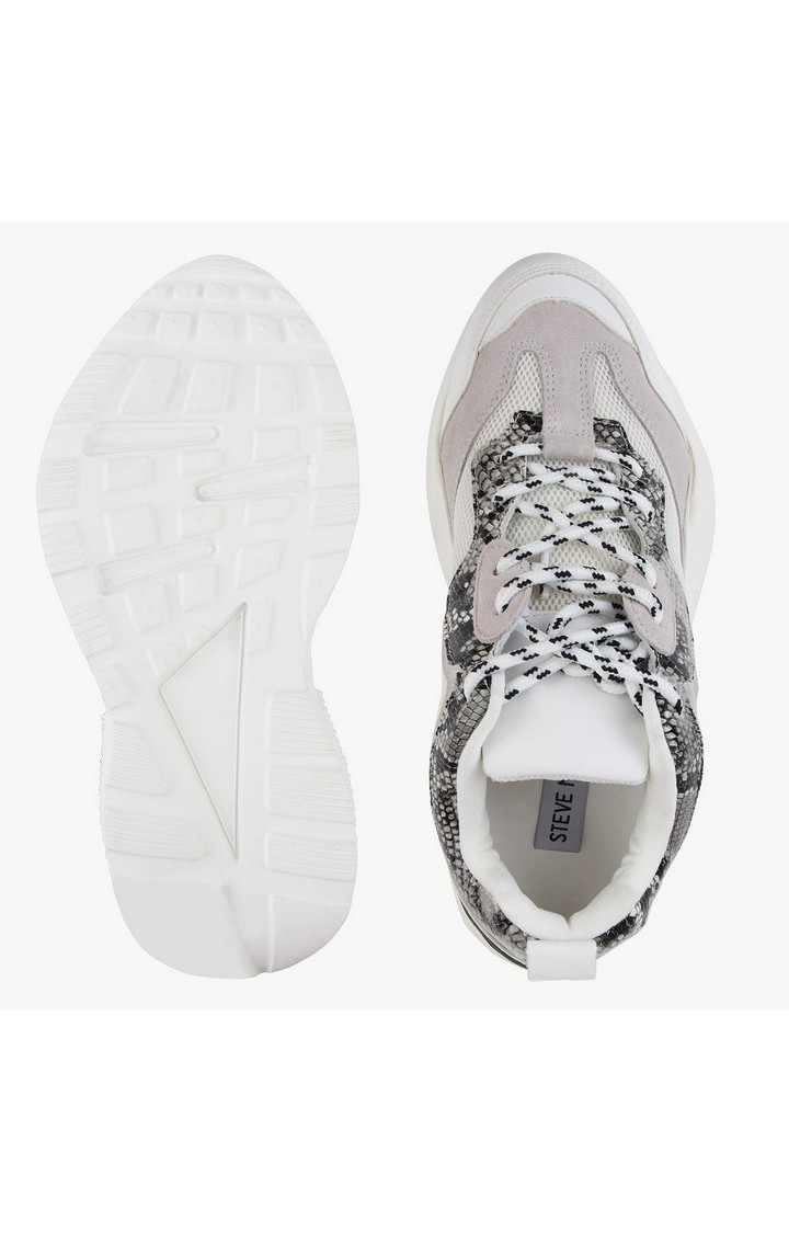 Antonia White Sneakers