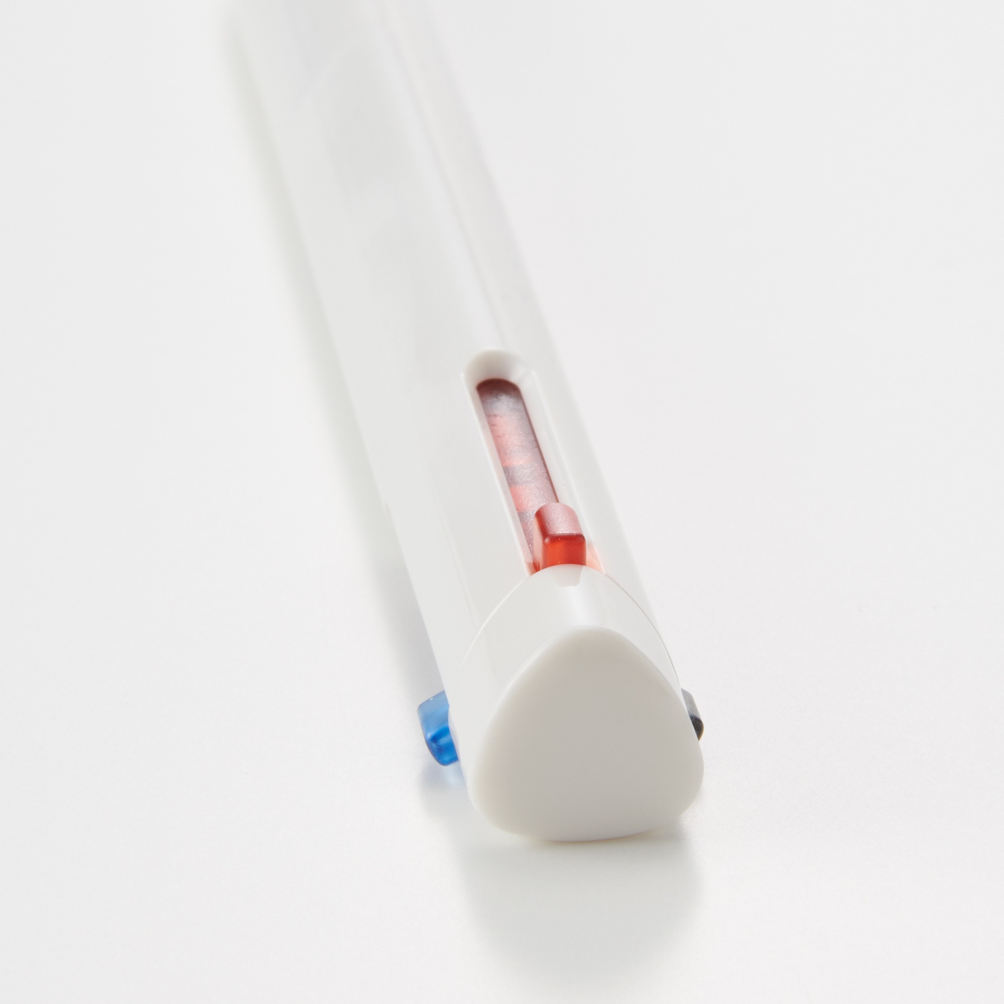 TRIANGULAR 3 COLOUR BALLPOINT PEN / WHITE