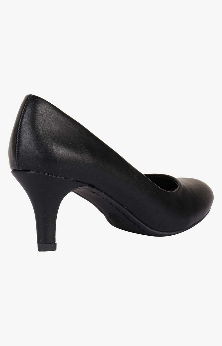 Wanda Black Pumps