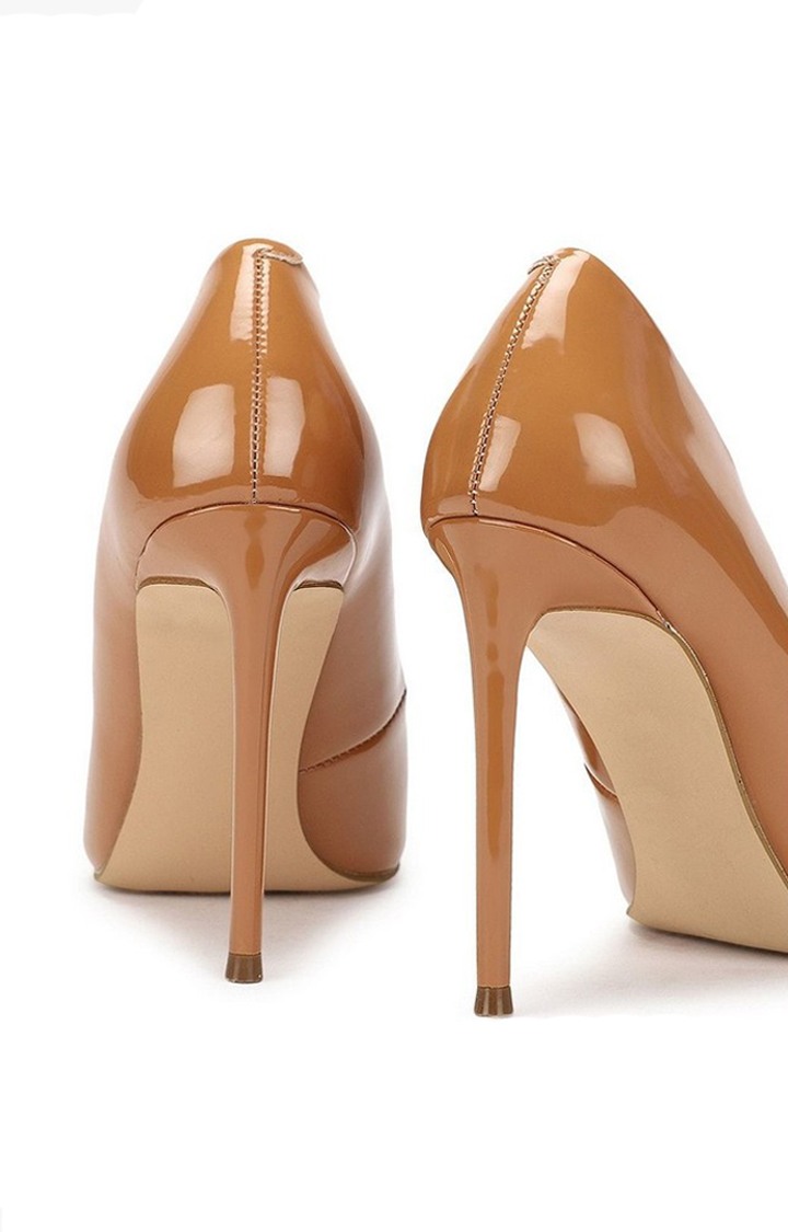 Vala Beige Pumps