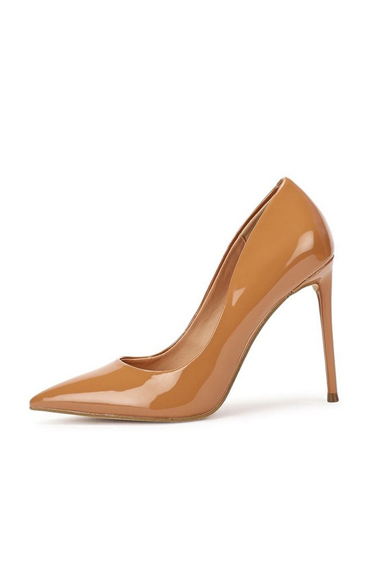 Vala Beige Pumps