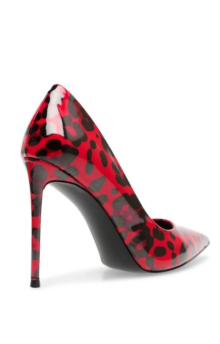 Vala Red Pumps