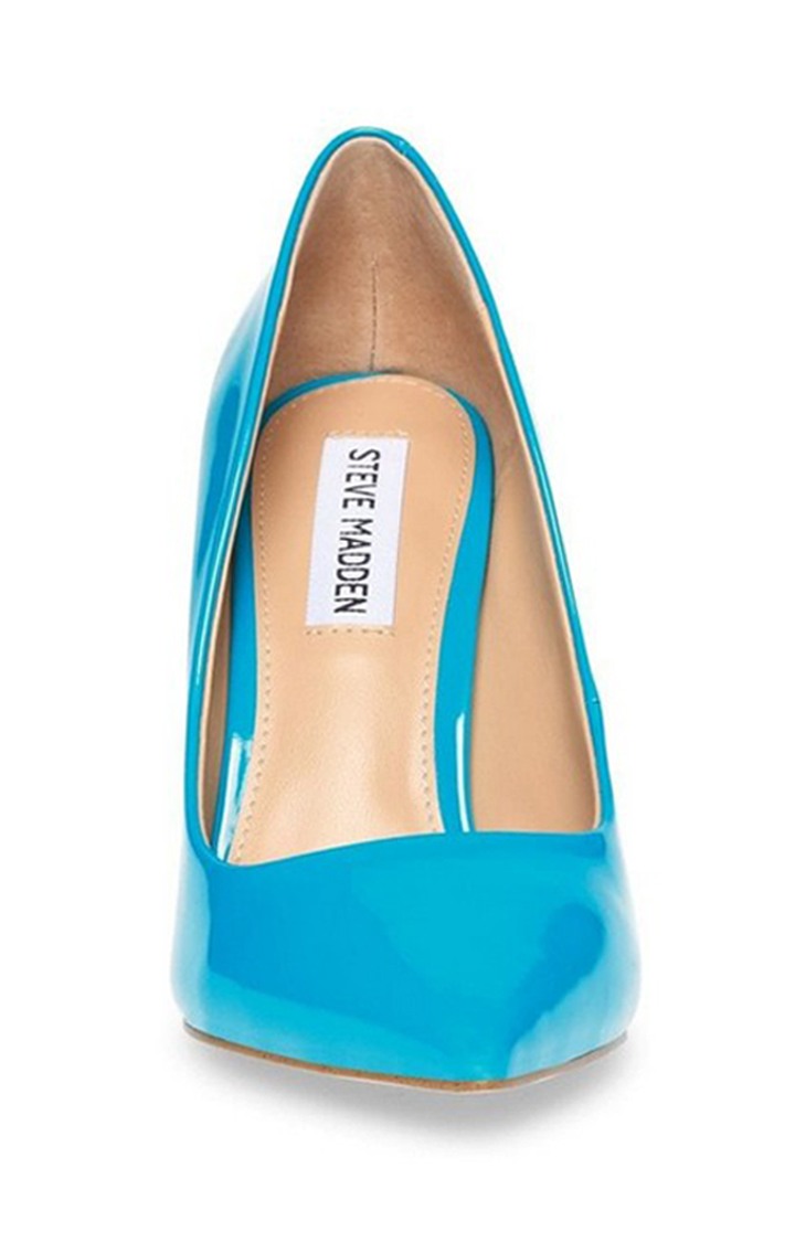 Vala Blue Pumps